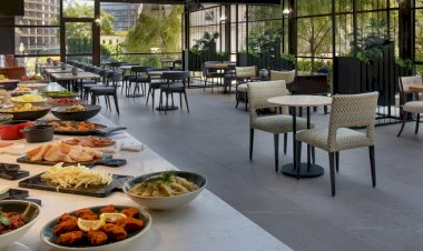AYRICALIKLARLA DOLU SEVGİLİLER GÜNÜ SHERATON ISTANBUL CITY CENTER’DA