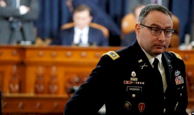 Senato'da Aklanan Trump Yönetimde Temizliğe Başladı
