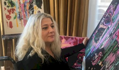 Ressam ‘Sevcan Birgören’  ‘ART CAPITAL’ sanat etkinliğine eserleriyle katılıyor.