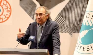 Prof. Dr. Nevzat Tarhan: “Prof. Dr. Fuat Sezgin, bilim tarihinde devrime sebep oldu”