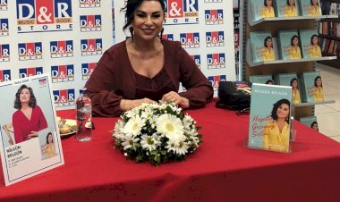 Nilgün Belgün’den D&R’da keyifli imza günü etkinliği
