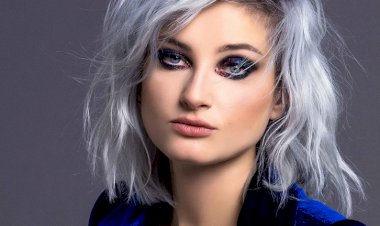 GÜLİZ AYLA’DAN 2. AMERİKA ÇIKARMASI