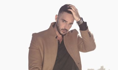 GÖKHAN ÖZEN "FİRARDAYIM"