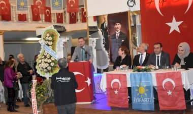 İYİ PARTİ EDREMİT İLÇE KONGERESİ YAPILDI