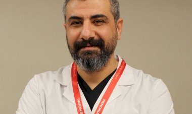 6 Soruda Ameliyatsız Yüz Germe Yöntemi “İp Askılama”