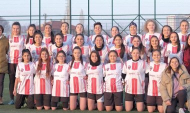 Anadolu’da kadın futbolu Kotex ve Kızlar Sahada ile güç kazanacak