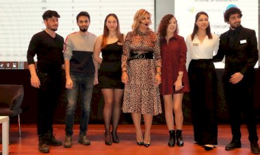 İLK TÜRK KADIN EMLAK SATIŞ DÜNYA ŞAMPİYONU ,İTÜ' LÜ ÖĞRENCİLERLE BULUŞTU!