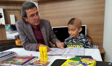 Kanser Hastası Öğretmen Kanserli Öğrencinin Eğitimi İçin Yollarda