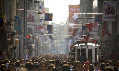 CANLI BLOG- Türkiye: Yasaklar da Vaka Sayısı da Artıyor