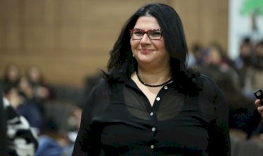 Ders çalışmayı bırakmayın ve evinizde kalın