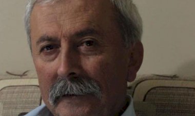 Mehmet öğretmen koronavirüsten hayatını kaybetti, açıklamayı Akkaş yaptı