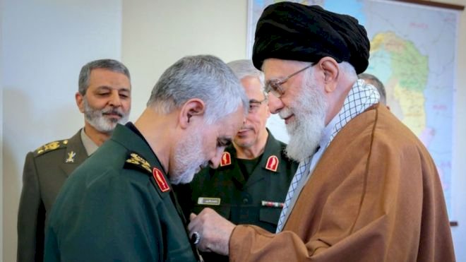 Kasım Süleymani: İran Devrim Muhafızları Kudüs Gücü Komutanı'nın öldürülmesi ne anlama geliyor?