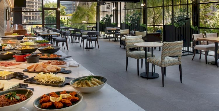 AYRICALIKLARLA DOLU SEVGİLİLER GÜNÜ SHERATON ISTANBUL CITY CENTER’DA