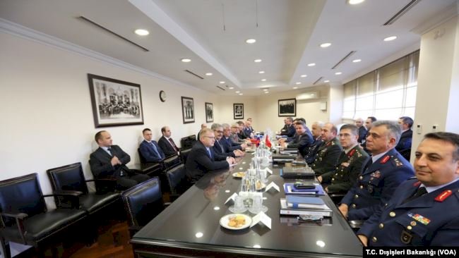 Türk Askeri Konvoyu İdlib'e Gönderildi