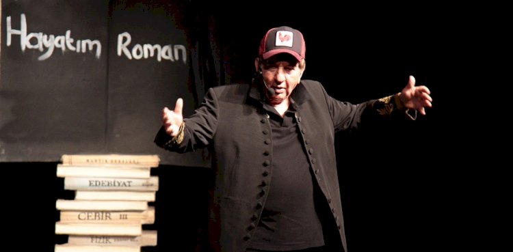 Ali Poyrazoğlu’ndan yeni oyun:  ‘Hayatım Roman’