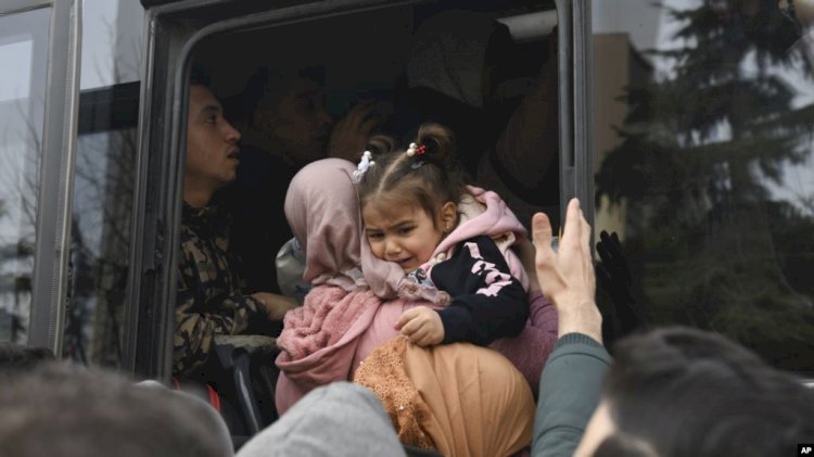 Mülteci Örgütlerinden Kontrolsüz Geçiş Uyarısı