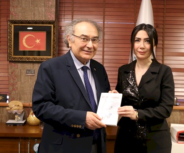 “Sosyal Medya’nın Etkileri” kitabı yayımlandı