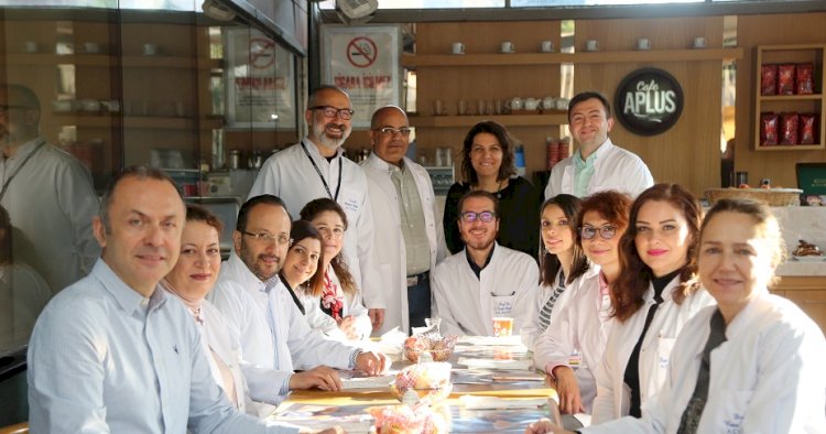14 Mart Tıp Bayramı'nda Sağlık Çalışanlarından Birlik Mesajı