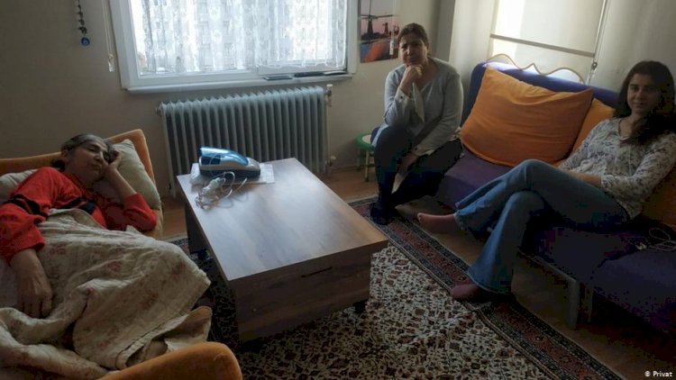 Aileler 65 yaş yasağına tepkili: Ya biz eve virüs getirirsek?