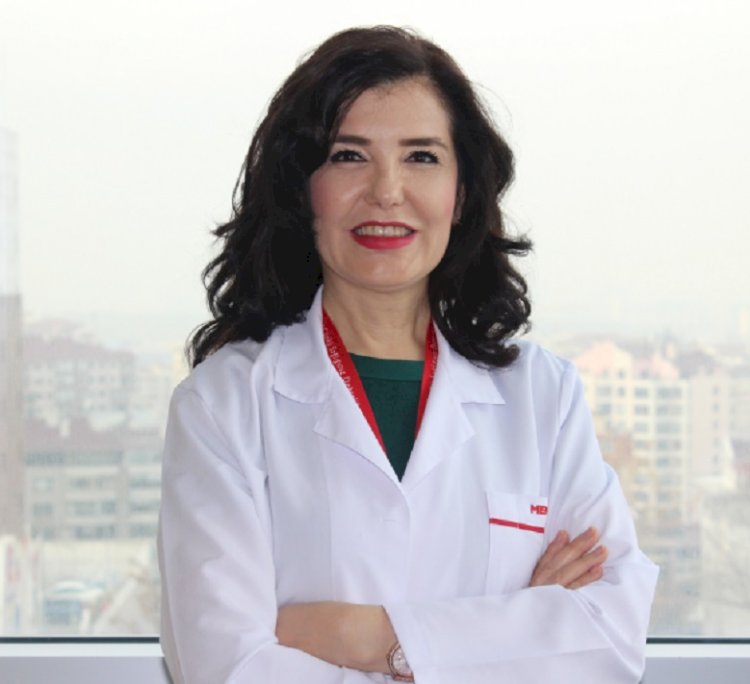 Protez Tırnak ve Kalıcı Ojedeki Tırnak Mantarı Tehlikesine Dikkat!